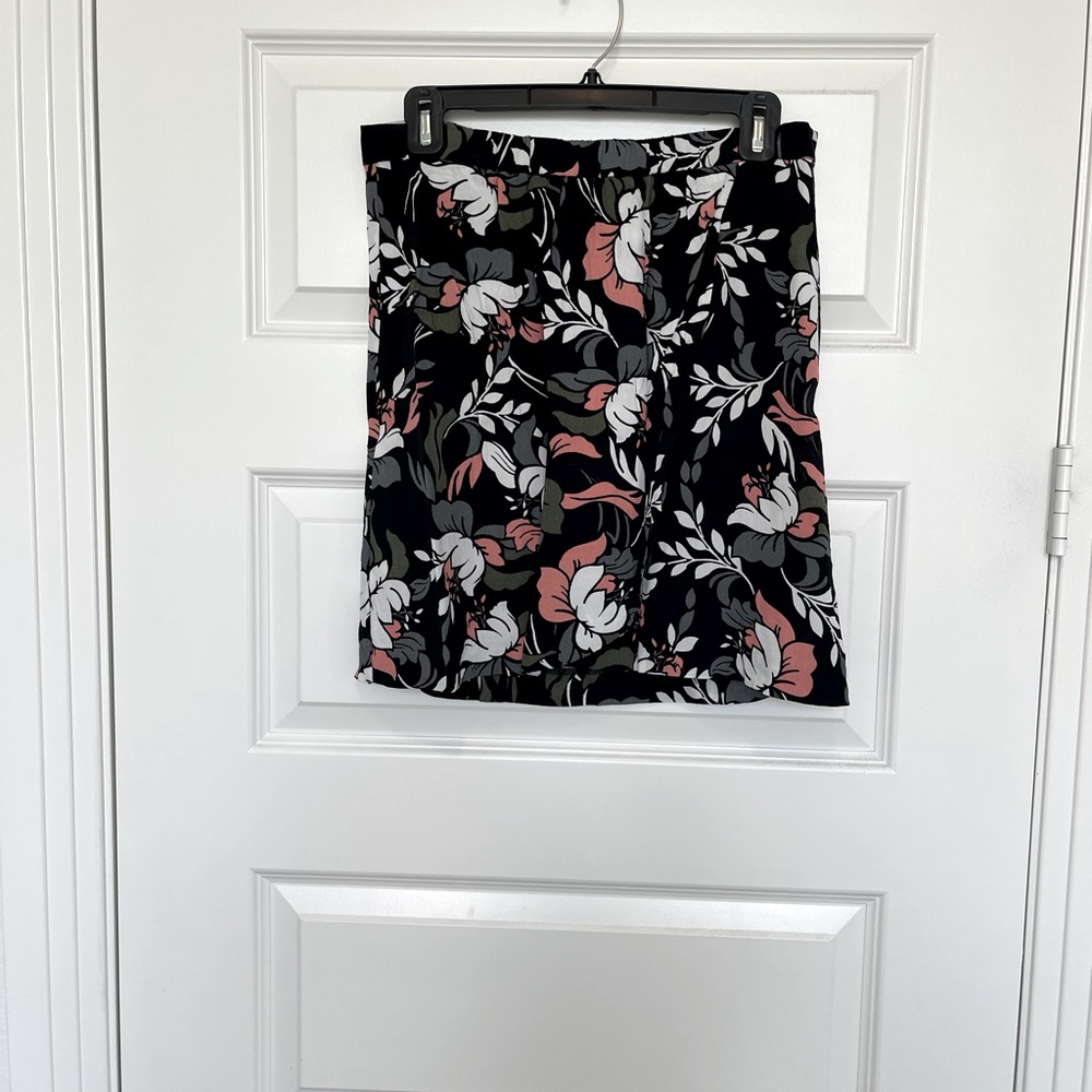 Loft brand wrap skirt. Size S. Worn once.